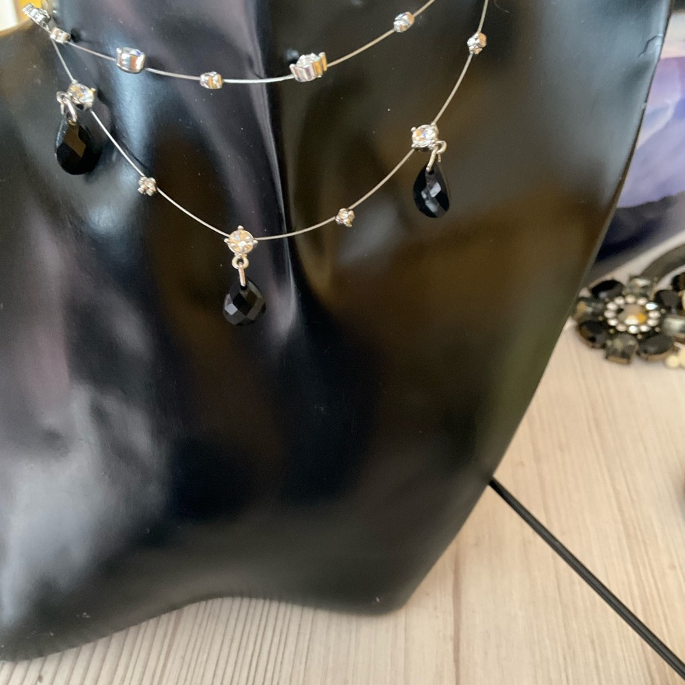 Elegant Black and Silver Necklace